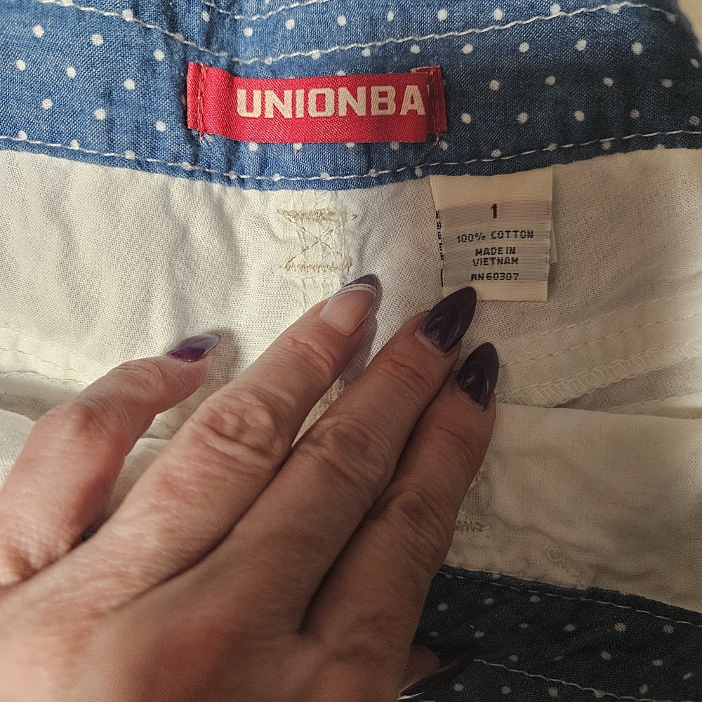UNIONBAY Women's White Cargo Shorts - Picture 4 of 8